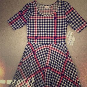 Lularoe Nicole with pockets NWT size L